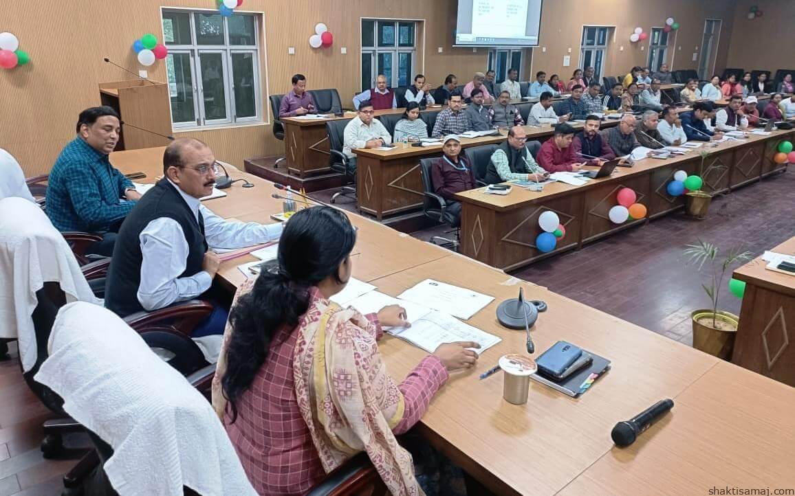 जिला स्वास्थ्य समिति की बैठक (3)