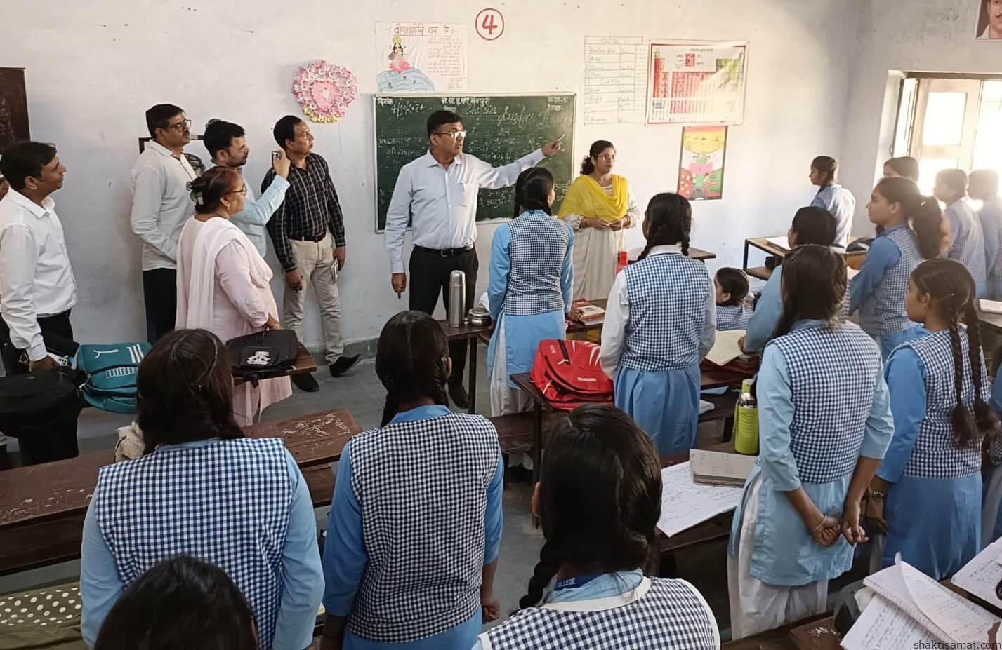 अभ्युदय योजना के तहत संचालित कोचिंग का औचक निरीक्षण (2)