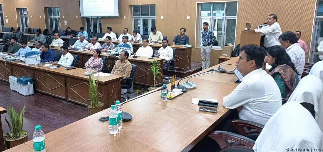 सेक्टर, जोनल मजिस्ट्रेट के प्रशिक्षण सत्र को सम्बोधित करते (2)