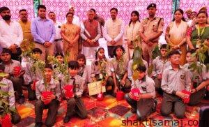 विश्व पर्यावरण दिवस पर प्रभारी मंत्री धर्मवीर प्रजापति ने किया वृक्षारोपण। 1 IMG 20260606 WA0011