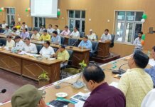 प्रभारी चिकित्साधिकारी अपने तैनाती स्थल पर ही करें रात्रि विश्राम, चिकित्सक, पैरामेडिकल स्टॉफ सेवाभाव से मरीजों को उपलब्ध करायें स्वास्थ्य सेवाएं- जिलाधिकारी।