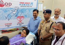 रक्तदान सबसे बड़ा पुनीत कार्य है, दान किया गया रक्त किसी का जीवन बचाने में सहायक सिद्ध होता है — जिलाधिकारी।