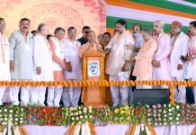 विकास, विरासत, सुरक्षा और सुशासन से बदली जनपद की तस्वीर, उत्तर प्रदेश बना देश की अर्थव्यवस्था का ग्रोथ इंजन : मुख्यमंत्री योगी आदित्यनाथ।