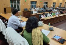 तहसील स्तरीय खेल प्रोत्साहन समितियों का शीघ्र गठन हो, स्टेडियमों में खेल प्रोत्साहन समिति के माध्यम से तैनात किए जाएं वॉलीबॉल कोच और जिम ट्रेनर: जिलाधिकारी