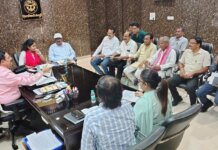 प्रत्येक पात्र व्यक्ति का नाम मतदाता सूची में जुड़वाने में सहयोग करें राजनीतिक दलों के पदाधिकारी : जिला निर्वाचन अधिकारी।