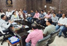 प्रत्येक मतदेय स्थल का 03 दिन में होगा भौतिक सत्यापन, 1200 से अधिक मतदाता होने पर नए मतदेय स्थल का भेजा जाएगा प्रस्ताव- जिला निर्वाचन अधिकारी।