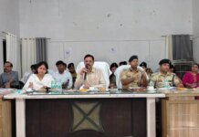 मैनपुरी में विधान परिषद चुनाव को लेकर प्रशासन अलर्ट, निष्पक्ष एवं शांतिपूर्ण मतदान के लिए अधिकारियों को दिए निर्देश।