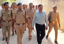 मैनपुरी में विधान परिषद शिक्षक-स्नातक चुनाव का मतदान शांतिपूर्ण संपन्न, डीएम-एसपी ने मतदान केंद्रों का किया निरीक्षण।